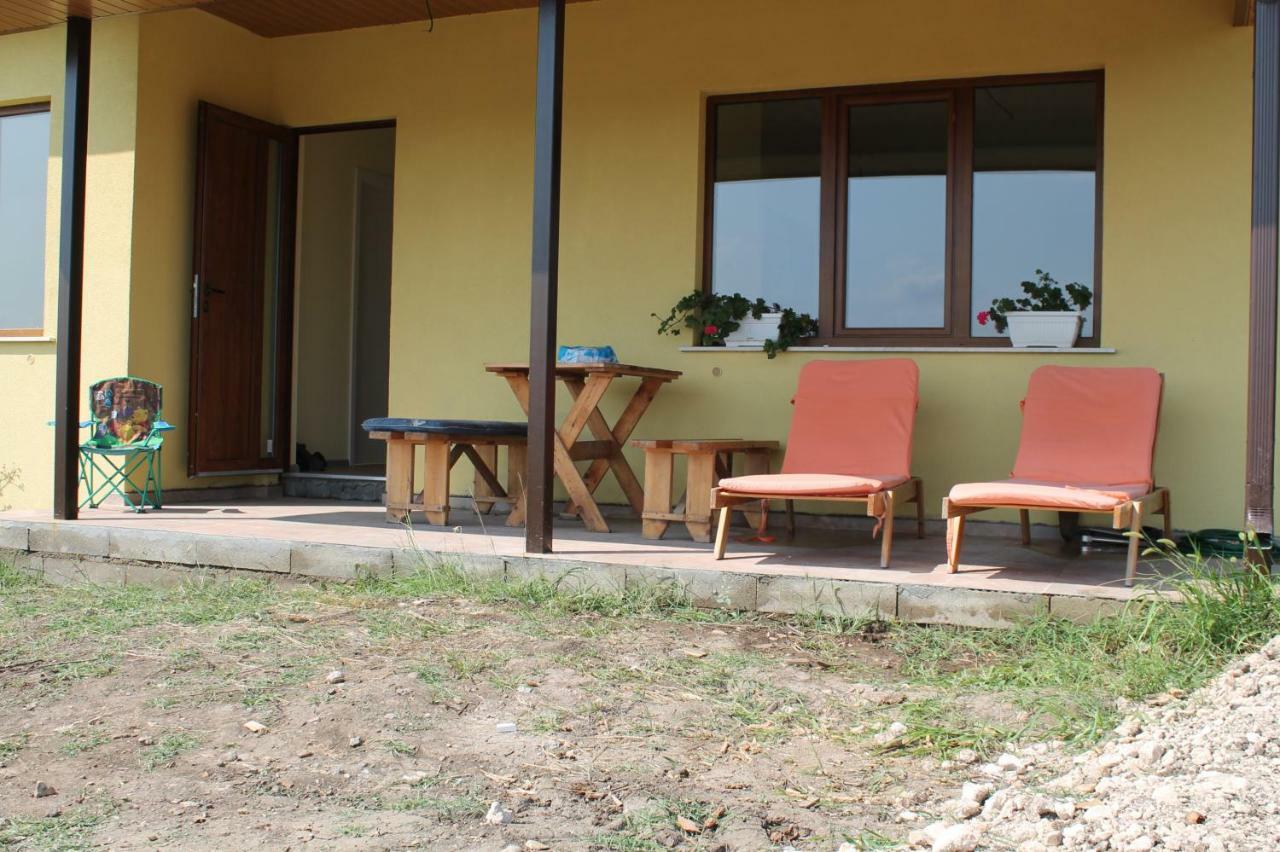 Malavi Guest House Krasen! Comfort&Clean! Exterior photo